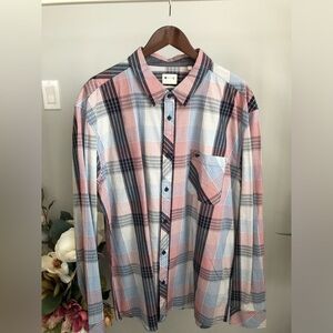 Mustang Slim Fit Men's Plaid Button-Down Shirt in Red & Light Blue True Denim